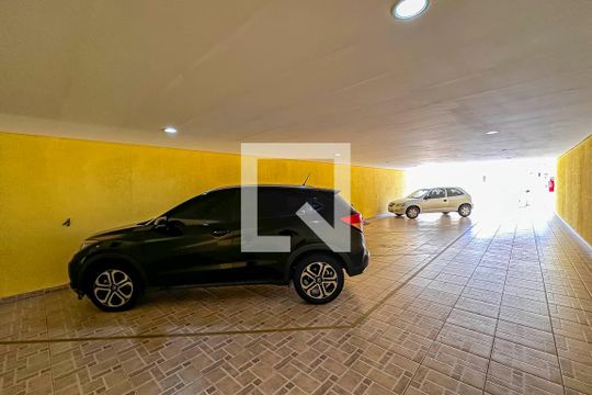 Garagem de apartamento à venda com 2 quartos, 112m² em Vila Humaita, Santo André