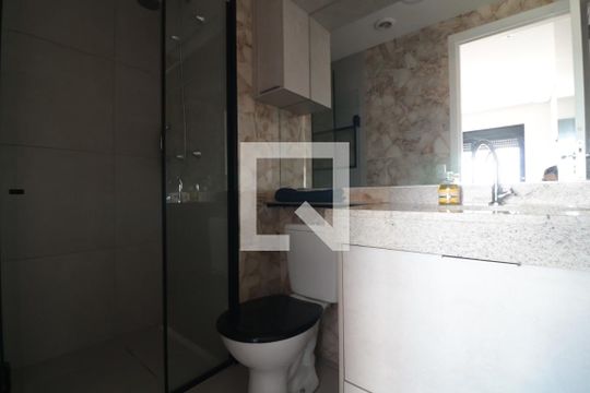 Banheiro de apartamento à venda com 2 quartos, 57m² em Brás, São Paulo