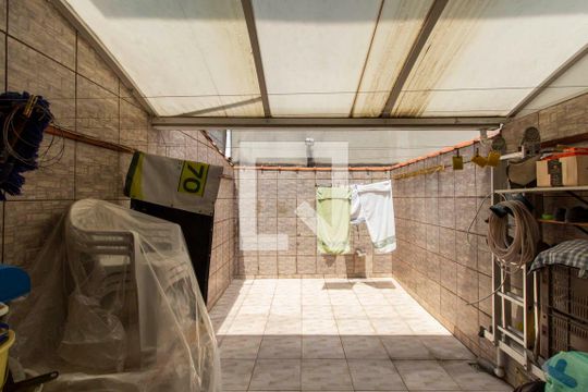 Quintal de casa à venda com 2 quartos, 98m² em Cidade Líder, São Paulo