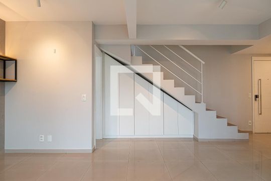Sala de apartamento à venda com 1 quarto, 101m² em Centro, São Paulo