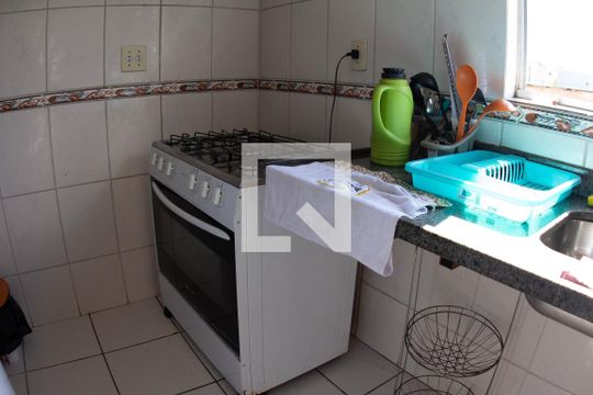 COZINHA de apartamento para alugar com 3 quartos, 100m² em Eldorado, Contagem