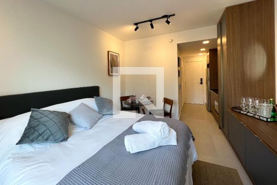 Studio de kitnet/studio para alugar com 1 quarto, 29m² em Itaim Bibi, São Paulo