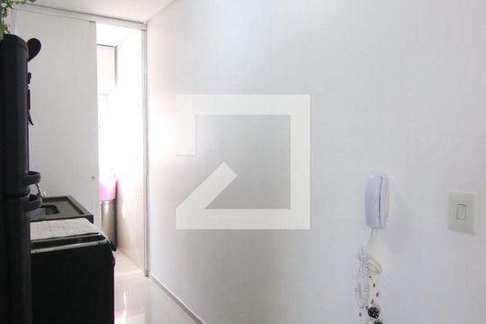 Cozinha  de apartamento à venda com 2 quartos, 47m² em Jardim Castelo, São Paulo