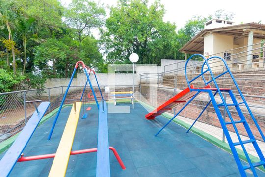 Área comum - Playground de apartamento à venda com 2 quartos, 56m² em Glória, Porto Alegre