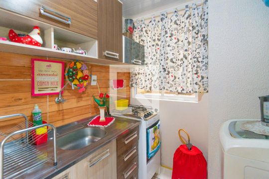 Sala/Cozinha de apartamento à venda com 2 quartos, 56m² em Glória, Porto Alegre