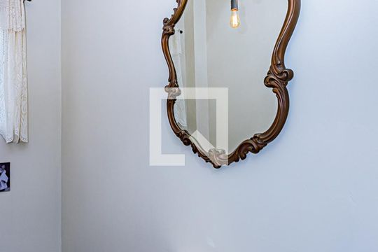 Lavabo da Sala de casa à venda com 2 quartos, 207m² em Parque Sao Domingos, São Paulo