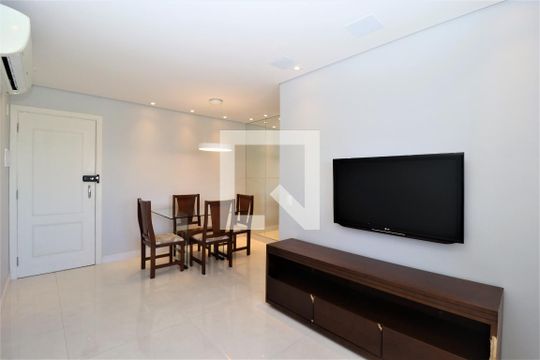 Apartamento à venda com 3 quartos, 72m² em Parada Inglesa, São Paulo