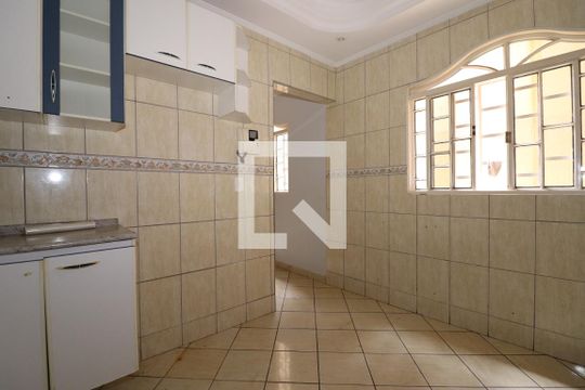 Cozinha de apartamento para alugar com 3 quartos, 101m² em Ceilândia Sul (ceilândia), Brasília