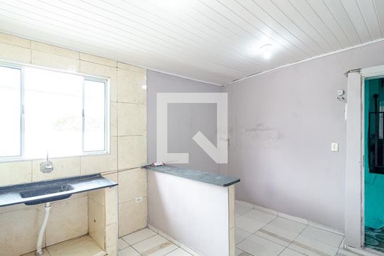Sala/Cozinha de casa para alugar com 1 quarto, 30m² em Cidade Ademar, São Paulo
