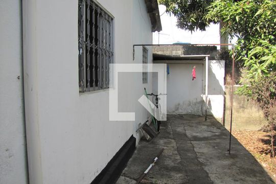 Área Externa de casa para alugar com 1 quarto, 30m² em Ermelino Matarazzo, São Paulo
