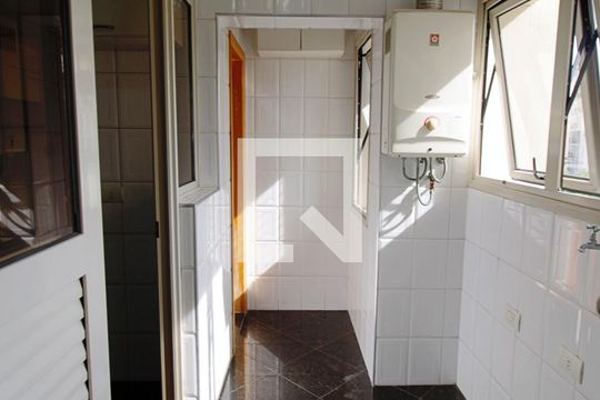 Área de Serviço de apartamento à venda com 2 quartos, 120m² em Jardim Londrina, São Paulo