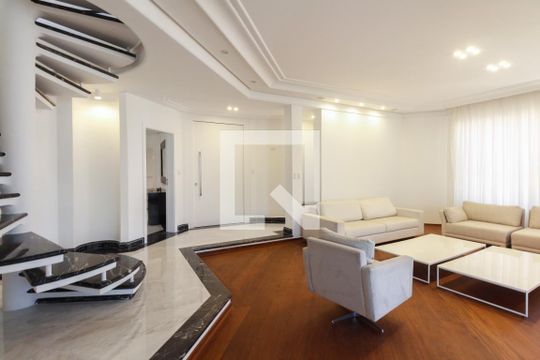 Apartamento para alugar com 4 quartos, 522m² em Vila Gomes Cardim, São Paulo