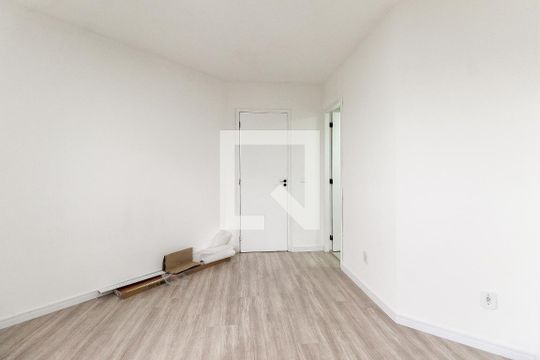Suíte de apartamento para alugar com 1 quarto, 37m² em Vila Carmosina, São Paulo