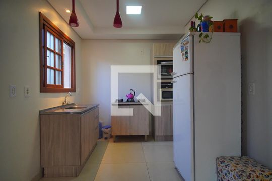 Cozinha de casa à venda com 2 quartos, 70m² em Rincão, Novo Hamburgo