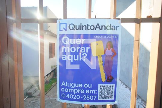 Fachada  de casa à venda com 2 quartos, 70m² em Rincão, Novo Hamburgo