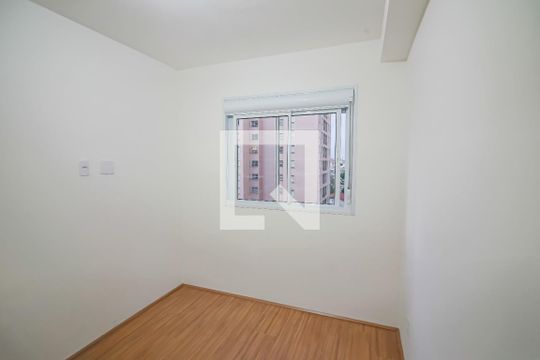 Quarto 1 de apartamento para alugar com 2 quartos, 39m² em Vila Butantã, São Paulo