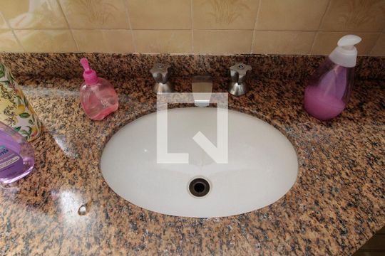 Banheiro da Suíte de apartamento à venda com 3 quartos, 180m² em Santa Cecilia, São Paulo