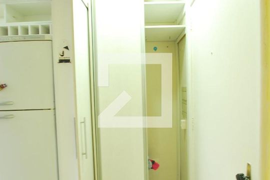 Armário de apartamento para alugar com 1 quarto, 46m² em Glória, Porto Alegre