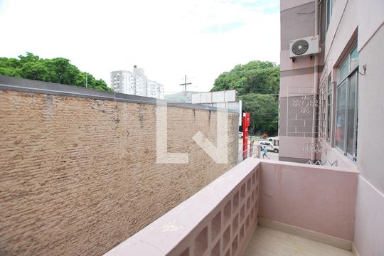 Varanda de apartamento para alugar com 1 quarto, 46m² em Glória, Porto Alegre
