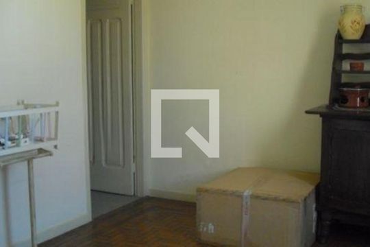 Casa à venda com 3 quartos, 420m² em Vila Monumento, São Paulo