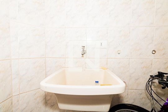 Área de Serviço de casa à venda com 3 quartos, 360m² em Jardim Brasil (zona Norte), São Paulo