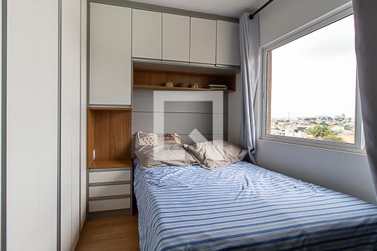 Quarto de apartamento para alugar com 1 quarto, 30m² em Lindóia, Curitiba