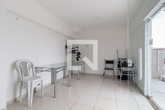 Área comum - Salão de festas de apartamento para alugar com 1 quarto, 30m² em Lindóia, Curitiba