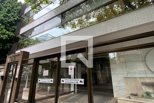Fachada de apartamento para alugar com 2 quartos, 60m² em Anil, Rio de Janeiro
