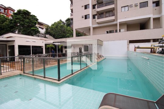Área comum - Piscina de apartamento para alugar com 2 quartos, 60m² em Anil, Rio de Janeiro