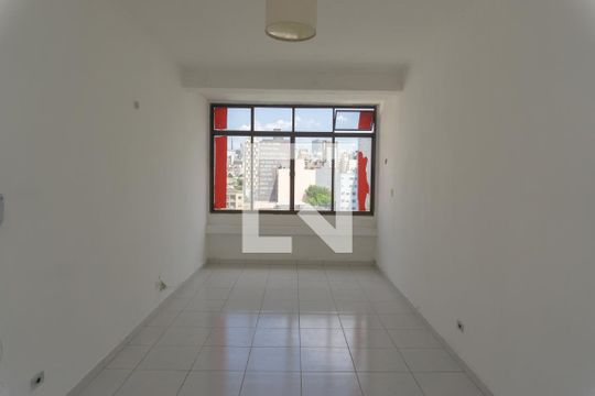 Sala de kitnet/studio à venda com 1 quarto, 32m² em Bela Vista, São Paulo