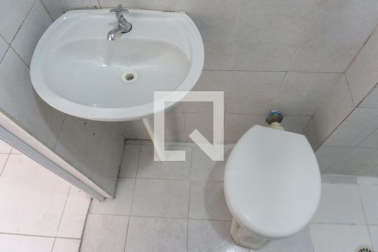 Banheiro de kitnet/studio à venda com 1 quarto, 32m² em Bela Vista, São Paulo