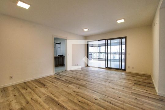 Apartamento à venda com 3 quartos, 147m² em Jardim Vila Mariana, São Paulo