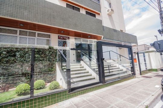 Fachada de apartamento para alugar com 1 quarto, 52m² em Kobrasol, São José