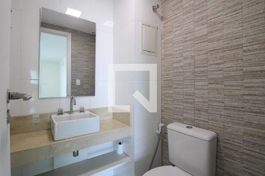 Lavabo de apartamento à venda com 3 quartos, 140m² em Jacarepaguá, Rio de Janeiro