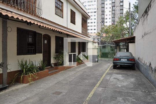 Área comum de casa de condomínio à venda com 5 quartos, 100m² em Rocha, Rio de Janeiro