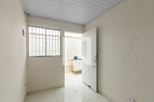 Sala de casa para alugar com 1 quarto, 45m² em Jardim Cambui, Santo André