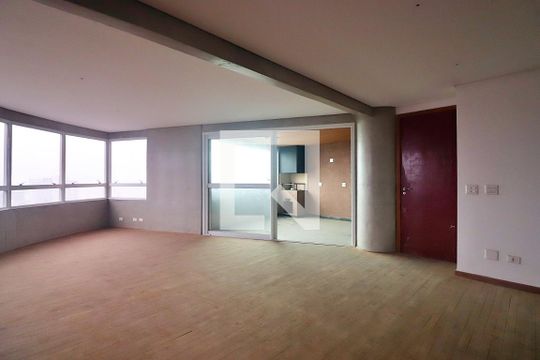Apartamento para alugar com 4 quartos, 275m² em Campestre, Santo André