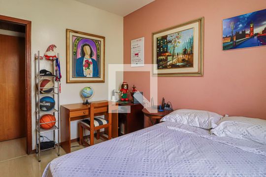 Quarto 1 de apartamento à venda com 4 quartos, 380m² em Santo Antônio, Belo Horizonte