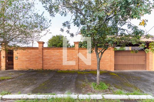 Fachada de casa para alugar com 2 quartos, 200m² em Jardim Ipanema (zona Sul), São Paulo