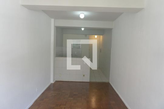 Quarto de kitnet/studio para alugar com 1 quarto, 30m² em Bela Vista, São Paulo