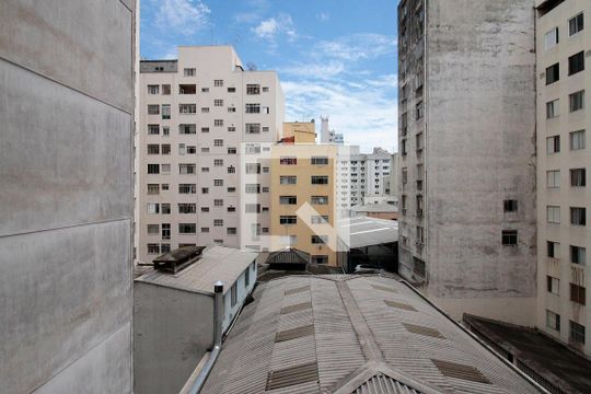 Vista de kitnet/studio para alugar com 0 quarto, 25m² em República, São Paulo