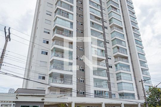 Fachada de apartamento à venda com 2 quartos, 65m² em Vila Ester (zona Norte), São Paulo