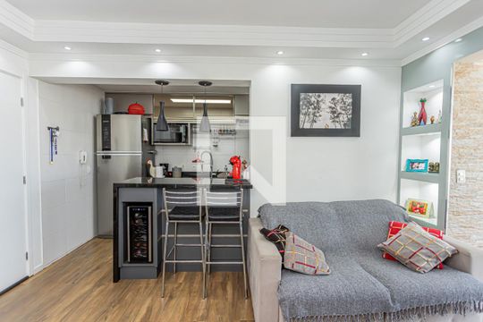 Sala de apartamento à venda com 2 quartos, 65m² em Vila Ester (zona Norte), São Paulo