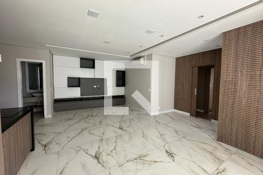 Sala de apartamento para alugar com 3 quartos, 112m² em Empresarial 18 do Forte, Barueri