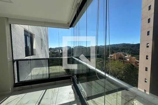 Sala de apartamento para alugar com 3 quartos, 112m² em Empresarial 18 do Forte, Barueri