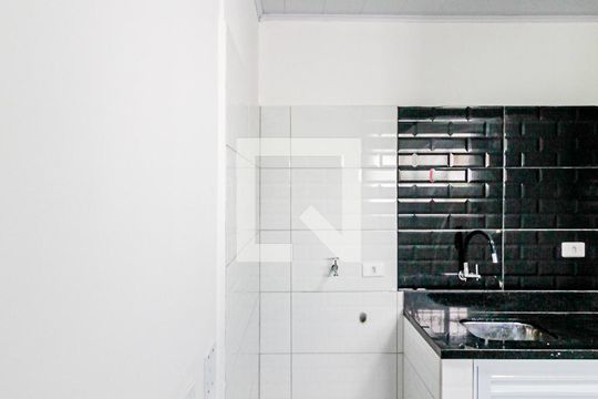 Área de Serviço de kitnet/studio para alugar com 1 quarto, 35m² em Parque Maria Helena, São Paulo