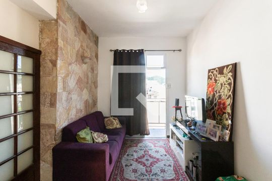 Sala de apartamento para alugar com 2 quartos, 55m² em Vila Isabel, Rio de Janeiro