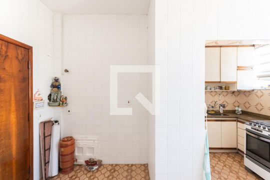 Cozinha e Área de Serviço de apartamento para alugar com 2 quartos, 55m² em Vila Isabel, Rio de Janeiro