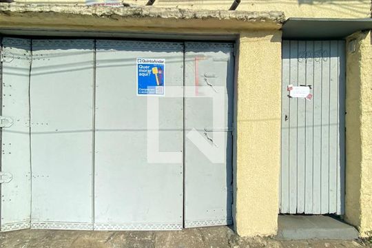 Fachada de casa à venda com 2 quartos, 125m² em Santo Amaro, São Paulo