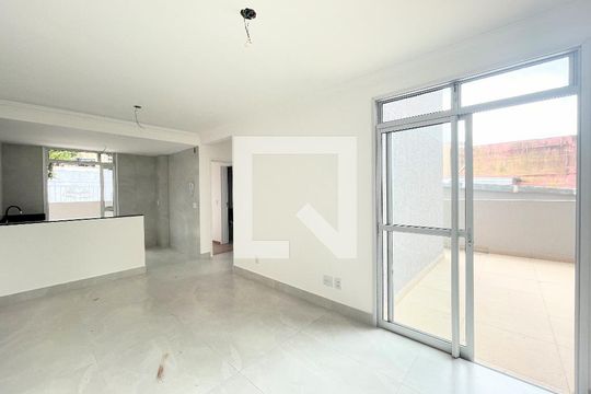 Sala de apartamento à venda com 2 quartos, 83m² em Santa Rosa, Belo Horizonte